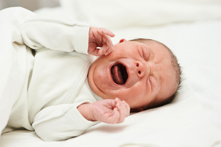 signs of colic in babies