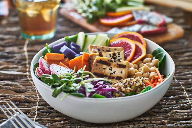 Switching to a vegetarian diet cuts kilos - myDr.com.au